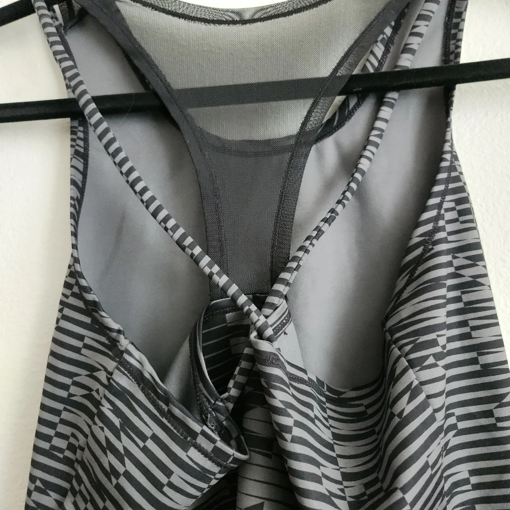 Nike Air Dri-FIT Tank Top Gray Black Geometric Print Size S